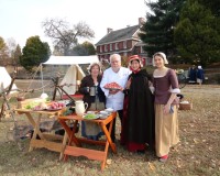 women-of-the-west-jersey-artillery-cooking-with-ower-chef-of-the-City-Tavern-Georgia-Walter-Meryl-Amanda